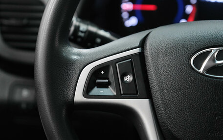 Hyundai Solaris II рестайлинг, 2016 год, 890 000 рублей, 19 фотография