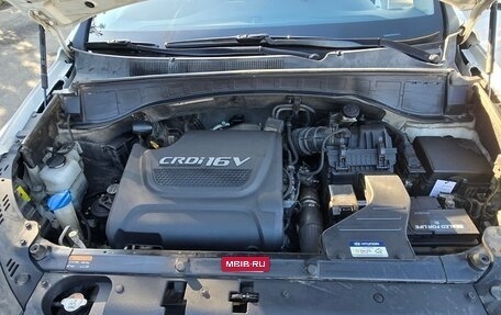 Hyundai Santa Fe III рестайлинг, 2017 год, 2 850 000 рублей, 16 фотография