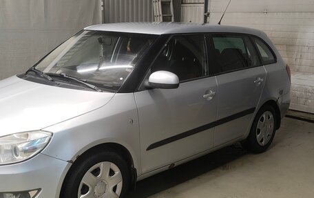 Skoda Fabia II, 2010 год, 540 000 рублей, 2 фотография