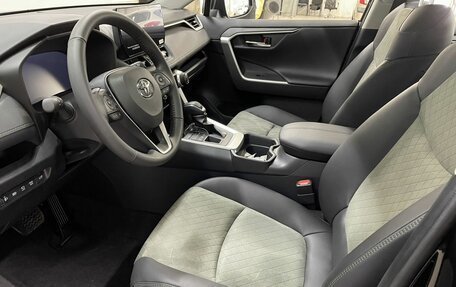 Toyota RAV4, 2025 год, 4 265 000 рублей, 14 фотография