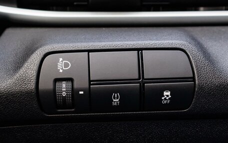 Hyundai Elantra, 2023 год, 2 349 000 рублей, 24 фотография