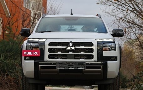 Mitsubishi Triton, 2025 год, 5 600 000 рублей, 2 фотография
