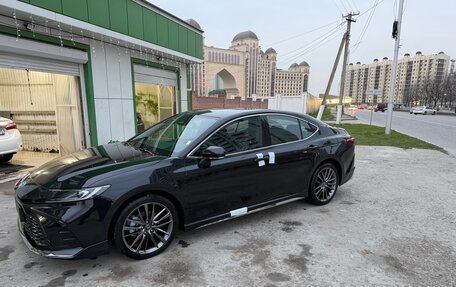 Toyota Camry, 2025 год, 4 230 000 рублей, 2 фотография