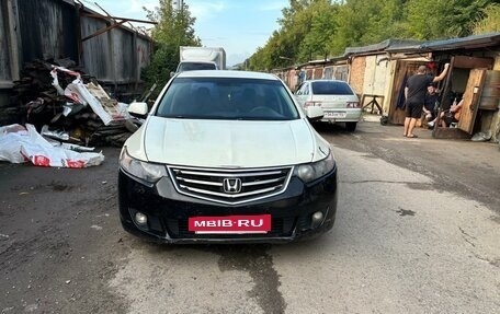 Honda Accord VIII рестайлинг, 2011 год, 770 000 рублей, 2 фотография