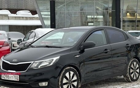 KIA Rio III рестайлинг, 2015 год, 950 000 рублей, 3 фотография