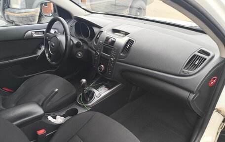 KIA Cerato III, 2010 год, 845 000 рублей, 7 фотография