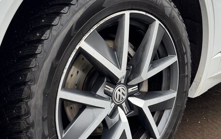 Volkswagen Touareg III, 2018 год, 4 999 999 рублей, 7 фотография