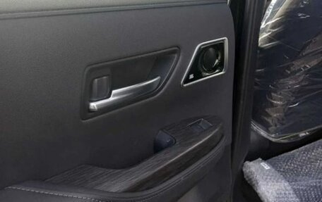 Toyota Land Cruiser, 2024 год, 13 740 000 рублей, 7 фотография