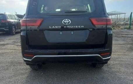 Toyota Land Cruiser, 2024 год, 13 740 000 рублей, 4 фотография