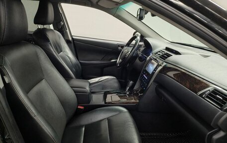 Toyota Camry, 2015 год, 1 880 000 рублей, 9 фотография