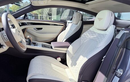 Bentley Continental GT, 2025 год, 47 000 000 рублей, 6 фотография