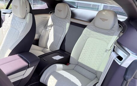 Bentley Continental GT, 2025 год, 47 000 000 рублей, 7 фотография