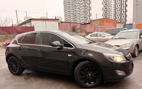 Opel Astra J, 2011 год, 800 000 рублей, 11 фотография
