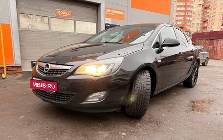 Opel Astra J, 2011 год, 800 000 рублей, 14 фотография