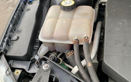 Ford Focus II рестайлинг, 2006 год, 850 000 рублей, 17 фотография