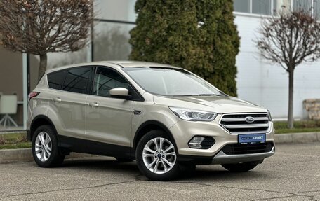 Ford Escape III, 2017 год, 1 600 000 рублей, 3 фотография