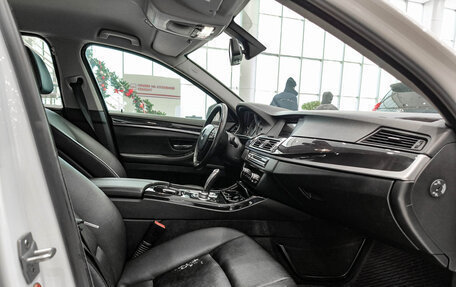 BMW 5 серия, 2013 год, 1 890 000 рублей, 13 фотография