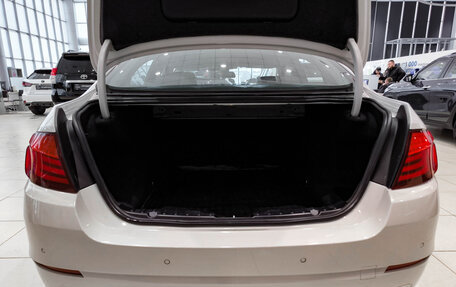 BMW 5 серия, 2013 год, 1 890 000 рублей, 12 фотография