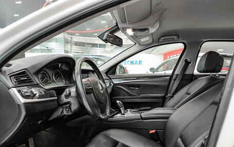 BMW 5 серия, 2013 год, 1 890 000 рублей, 20 фотография