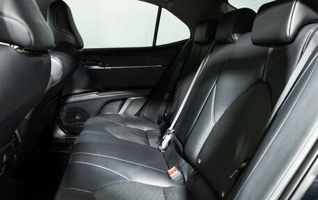 Toyota Camry, 2023 год, 4 425 000 рублей, 10 фотография