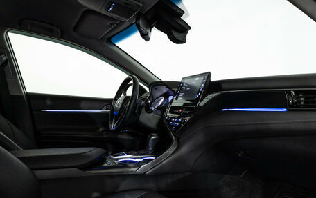 Toyota Camry, 2023 год, 4 425 000 рублей, 22 фотография