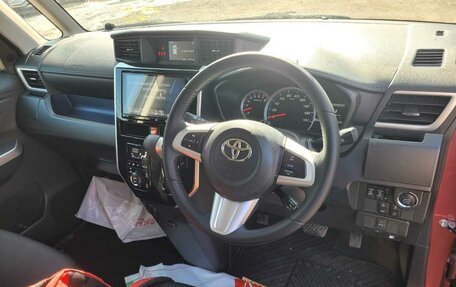 Toyota Roomy I, 2019 год, 1 400 000 рублей, 4 фотография