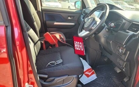 Toyota Roomy I, 2019 год, 1 400 000 рублей, 9 фотография