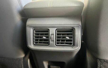 Toyota RAV4, 2025 год, 4 650 000 рублей, 17 фотография