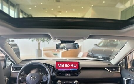 Toyota RAV4, 2025 год, 4 650 000 рублей, 13 фотография