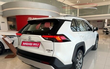 Toyota RAV4, 2025 год, 4 650 000 рублей, 5 фотография