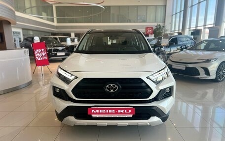 Toyota RAV4, 2025 год, 4 650 000 рублей, 8 фотография