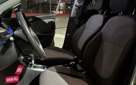 Hyundai Solaris II рестайлинг, 2011 год, 750 000 рублей, 7 фотография