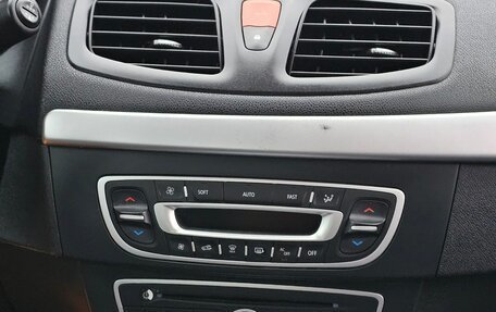 Renault Fluence I, 2010 год, 570 000 рублей, 18 фотография