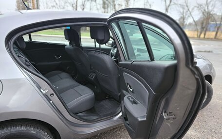 Renault Fluence I, 2010 год, 570 000 рублей, 24 фотография