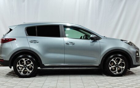 KIA Sportage IV рестайлинг, 2021 год, 2 800 000 рублей, 4 фотография