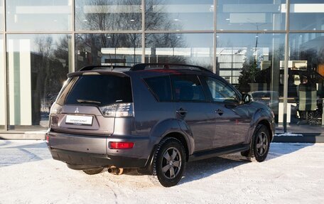 Mitsubishi Outlander III рестайлинг 3, 2011 год, 1 400 000 рублей, 2 фотография