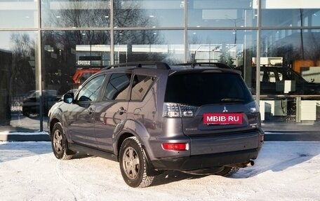 Mitsubishi Outlander III рестайлинг 3, 2011 год, 1 400 000 рублей, 6 фотография