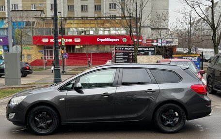 Opel Astra J, 2012 год, 780 000 рублей, 3 фотография