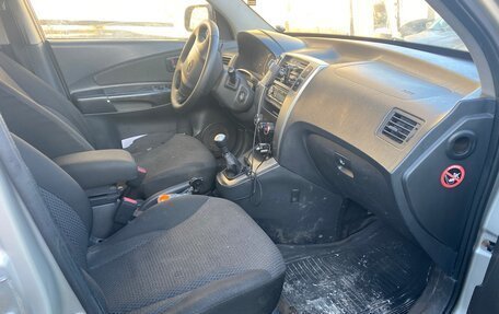 Hyundai Tucson III, 2008 год, 750 000 рублей, 10 фотография