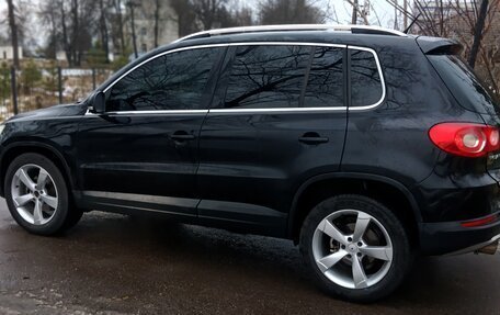 Volkswagen Tiguan I, 2009 год, 825 000 рублей, 3 фотография