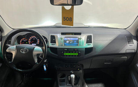 Toyota Hilux VII, 2012 год, 1 950 000 рублей, 11 фотография