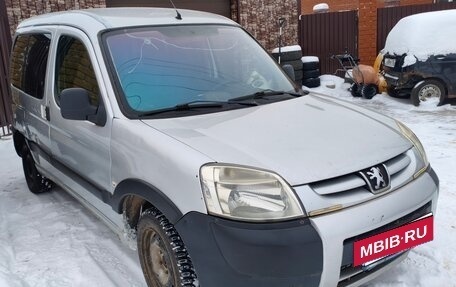 Peugeot Partner II рестайлинг 2, 2007 год, 185 000 рублей, 3 фотография