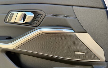 BMW 3 серия, 2018 год, 4 190 000 рублей, 23 фотография