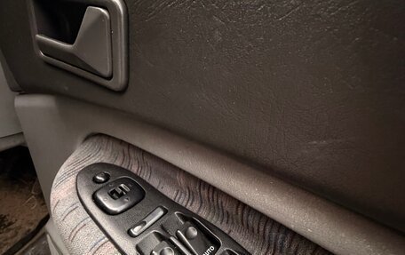 Mazda MPV I, 1997 год, 520 000 рублей, 29 фотография