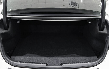 Mazda 6, 2017 год, 1 850 000 рублей, 14 фотография