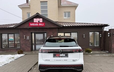 Volkswagen Tiguan, 2025 год, 4 990 000 рублей, 4 фотография