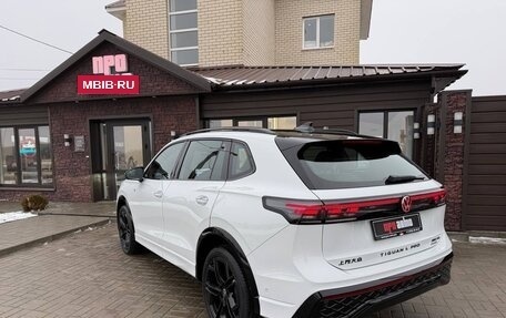 Volkswagen Tiguan, 2025 год, 4 990 000 рублей, 5 фотография