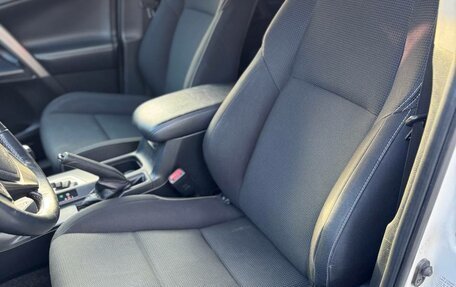 Toyota RAV4, 2017 год, 2 350 000 рублей, 12 фотография