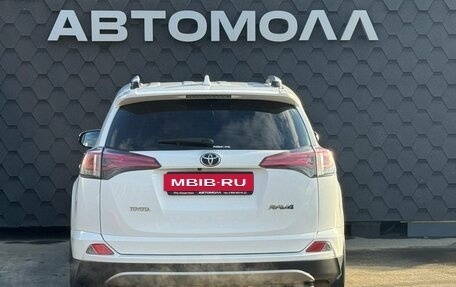Toyota RAV4, 2017 год, 2 350 000 рублей, 6 фотография