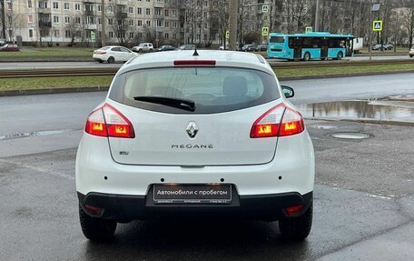 Renault Megane III, 2014 год, 975 000 рублей, 7 фотография